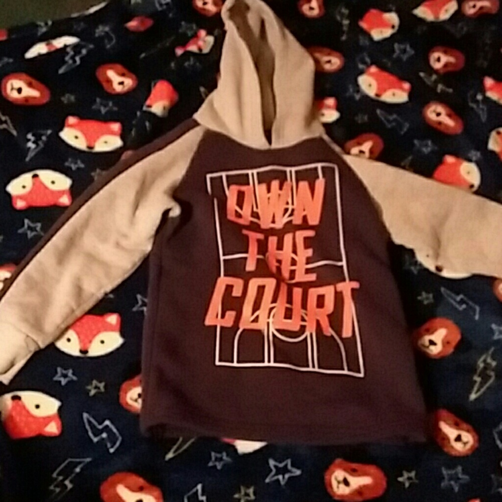 Boys size 5 hooded sweatshirt